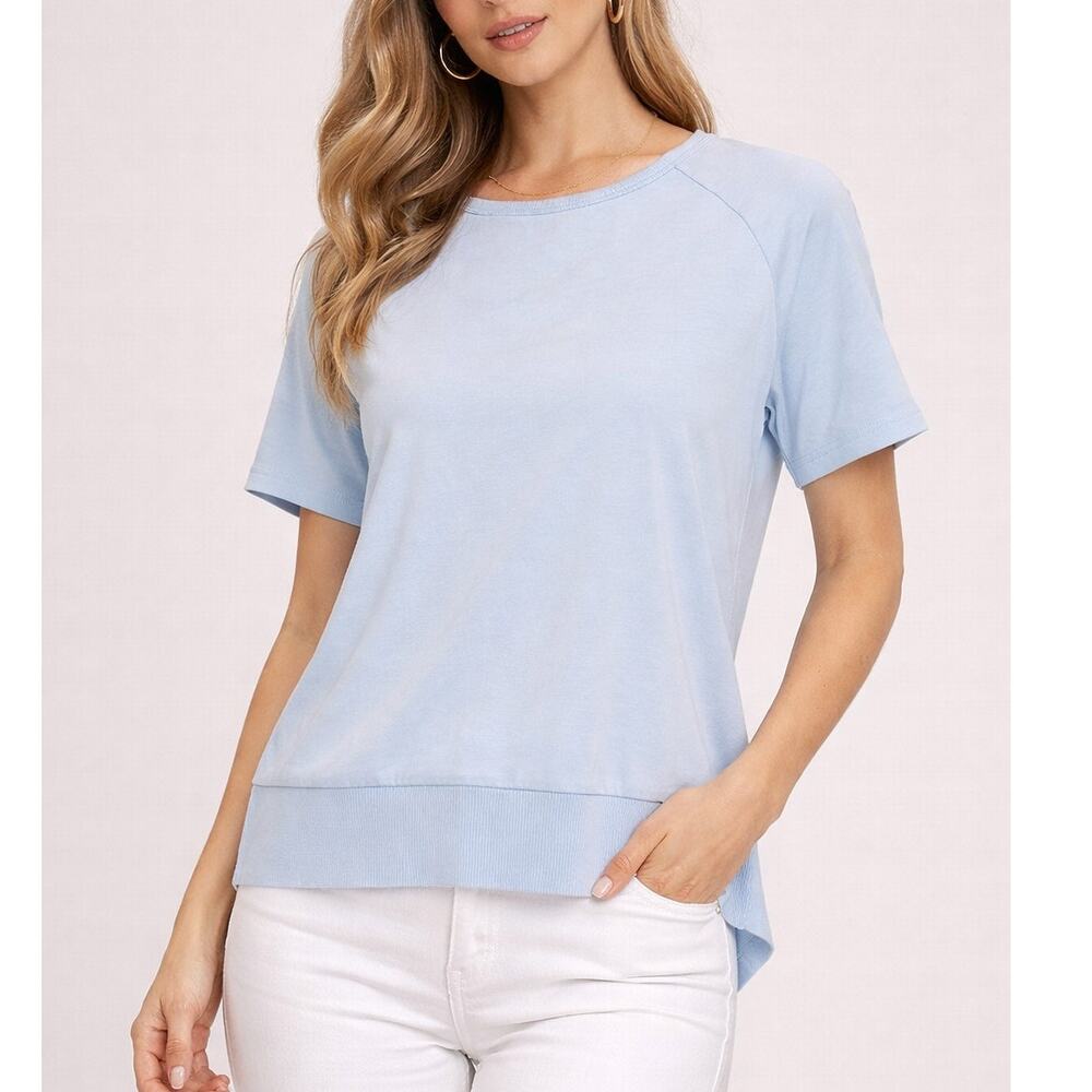 Stylus Baby Blue Short Sleeve Top Lightweight Stretch Casual Blouse Size